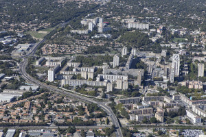 France, Gard (30), Nîmes, quartier Pissevin et Valdegour  (vue aérienne)